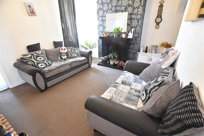 DINING ROOM/SITTING ROOM