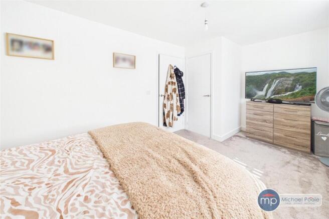 2 bed Semi-Detached for sale Image 12
