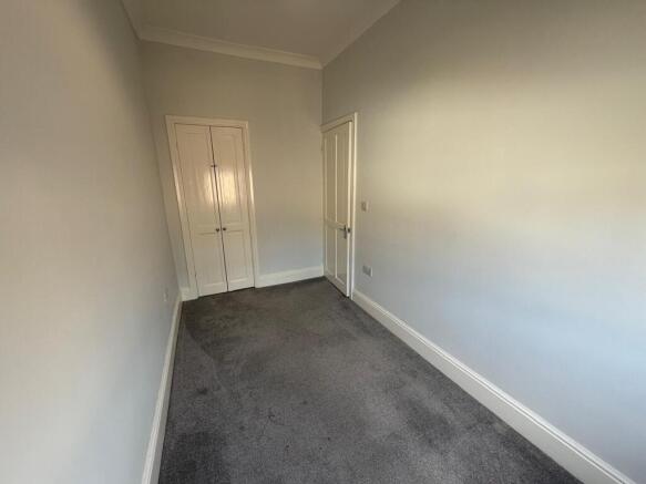 2 bed End of Terrace to rent Image 12