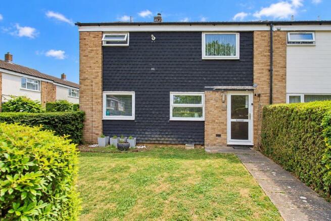 3-bed terraced on Vardon Road, Stevenage, SG1, £340,000