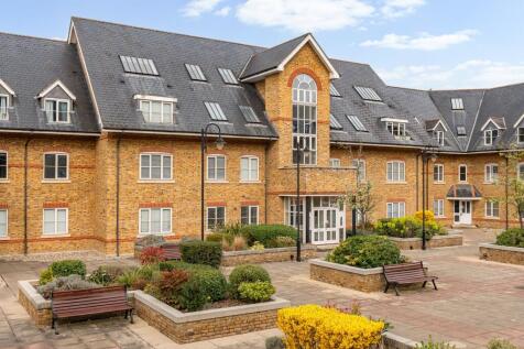 Station Road, Stewart Place Station Road, SG12