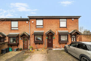 18, Fincham Close, Uxbridge UB10 8TP