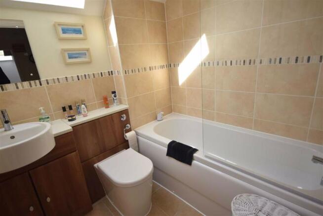 Modern Bathroom