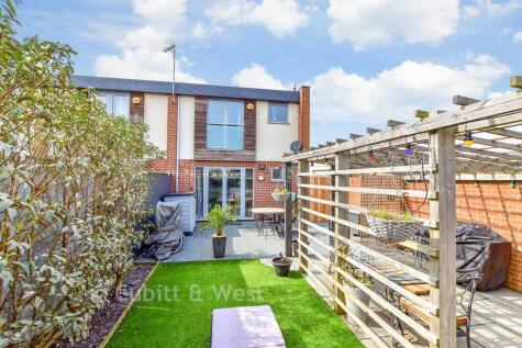 Finley Place, Havant, Hampshire