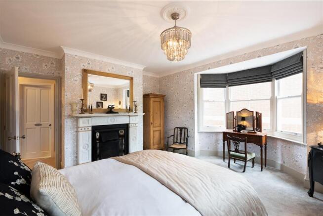 Guest Bedroom.jpg