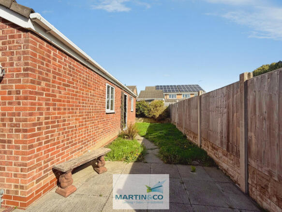 2 bed Semi-Detached for sale Image 11