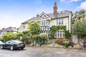 76, Grove Avenue, Hornsey, London N10 2AN