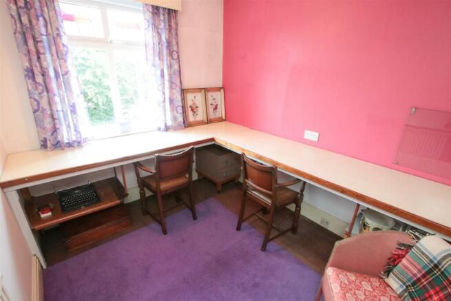 BEDROOM 3