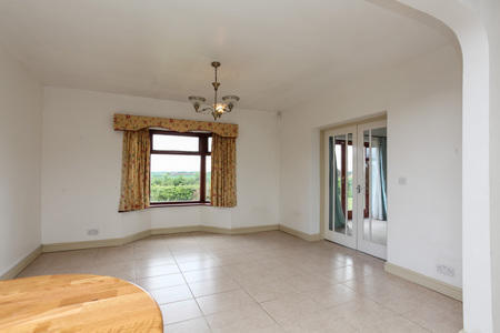Dining_Room_1.jpg