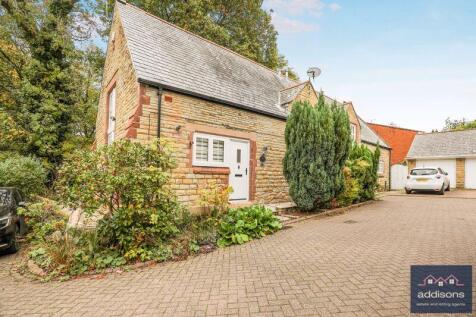 St. Thomas Court, Upholland