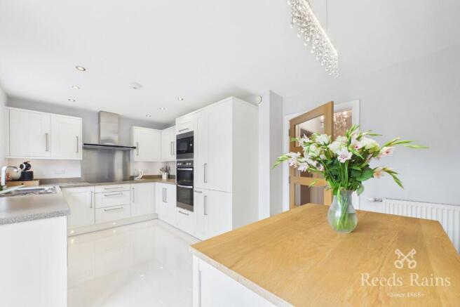 4 bed End of Terrace for sale Image 4