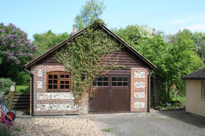 Druids Cottage-garag