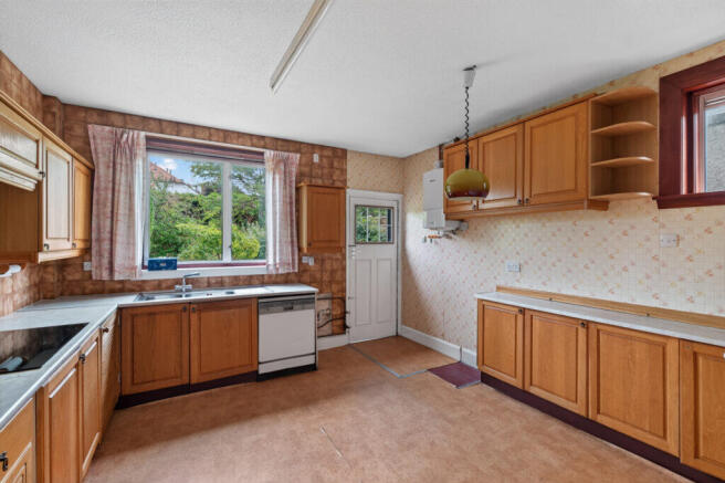 41 Craigleith Drive, Edinburgh, EH4 3JU photo 4