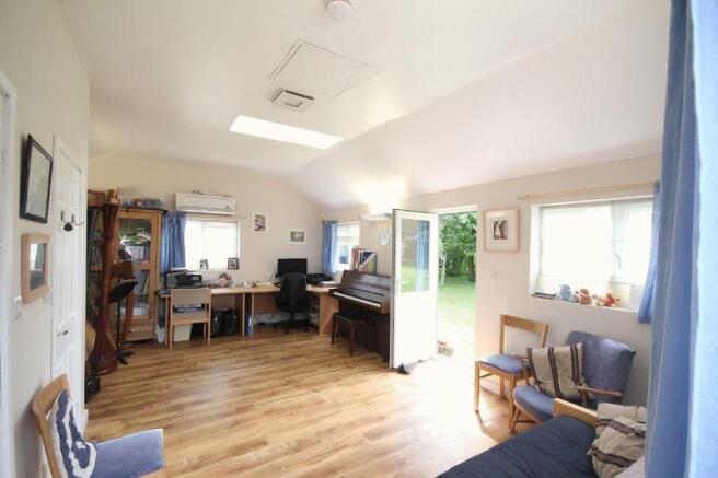 Photo12
