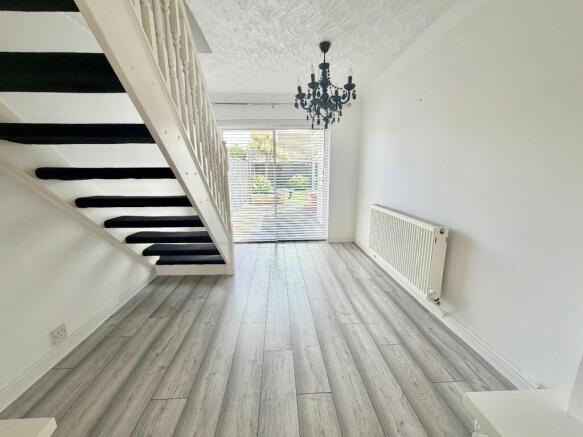 3 bed Semi-Detached Bungalow for sale Image 4