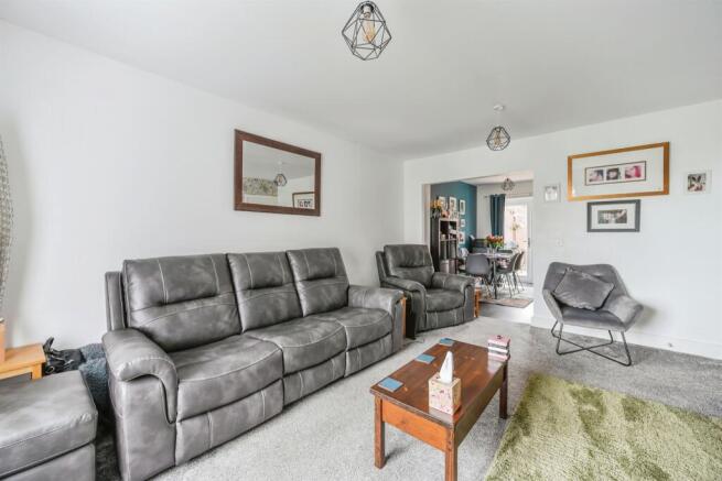 Lounge: