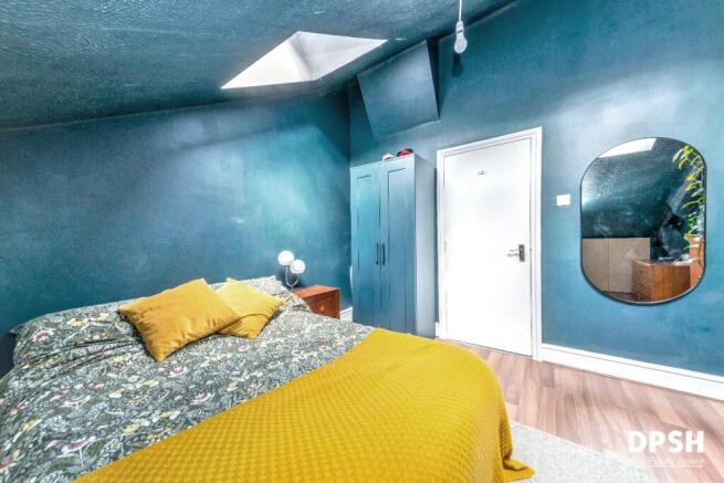 2 bed Apartment for sale Image 11