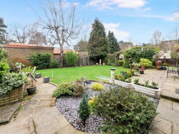 GARDEN1