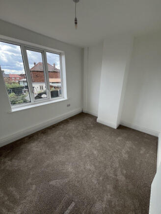 3 bed End of Terrace to rent Image 6