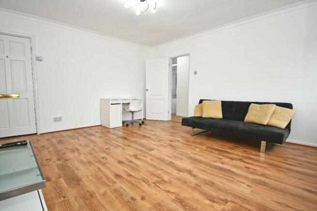 Sitting/Dining Room