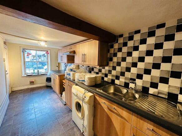 Apartment Kitchen