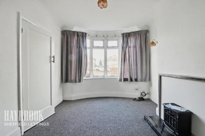 3 bed Semi-Detached to rent Image 7