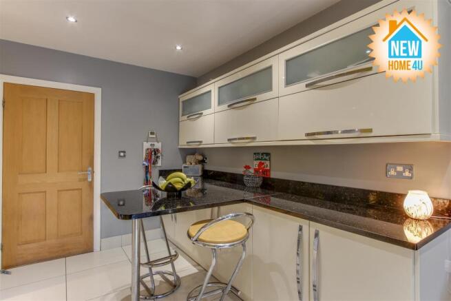 KITCHEN: