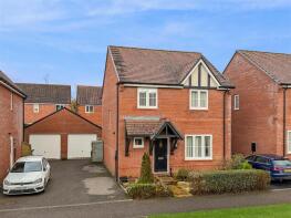 12, Birdwood Crescent, Bideford EX39 3TA