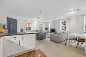 5, Shrubbery Court, Northampton Road, Market Harborough LE16 9HU