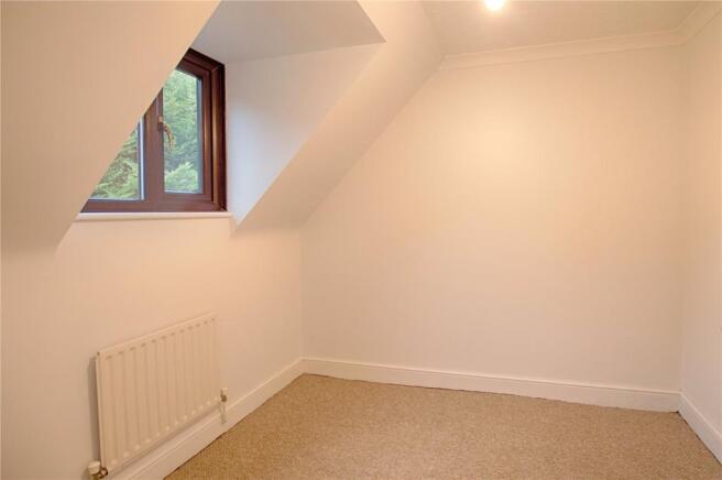 Bedroom 5/Dressing