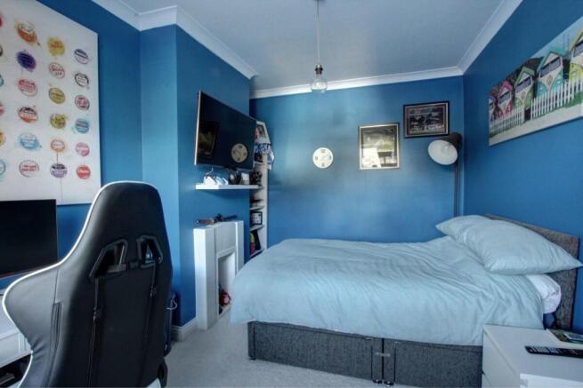 Photo 12