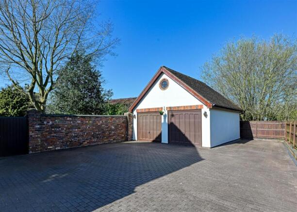 Awbridge Cottage-1.jpg