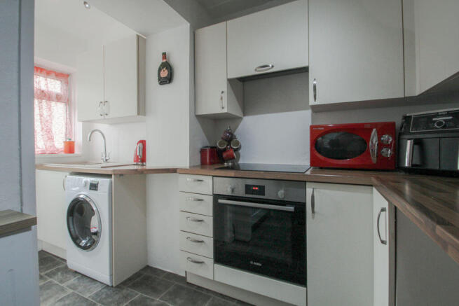 2 bed Terraced for sale Image 6