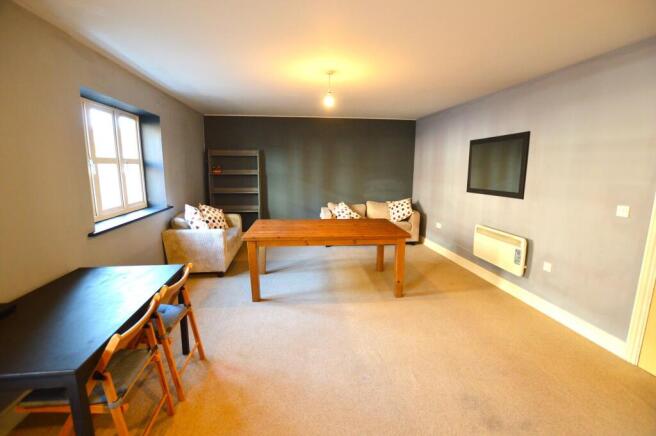 OPEN PLAN LIVING DINING KITCHEN