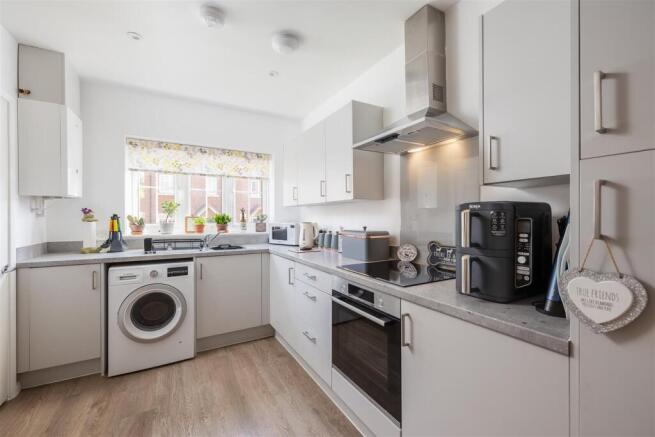 Wainds Field 41 Kitchen-3.jpg