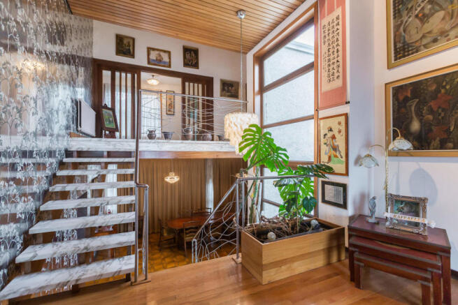 Living Room and feat