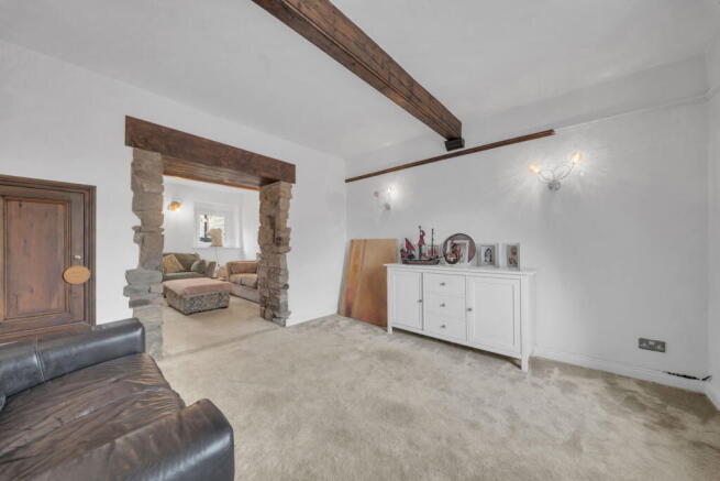 3 bed Terraced for sale Image 6