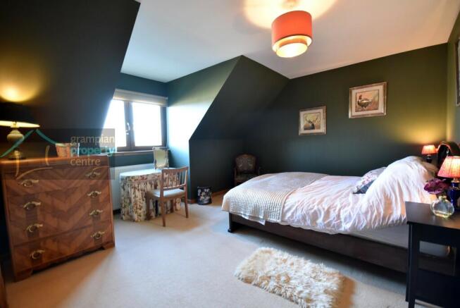 bed 2.JPG