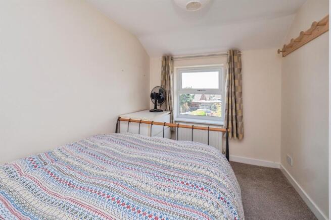 3 bed Semi-Detached for sale Image 7