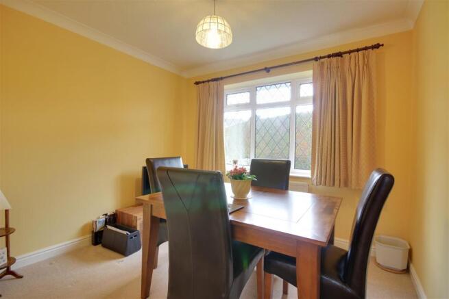 Breakfast Room