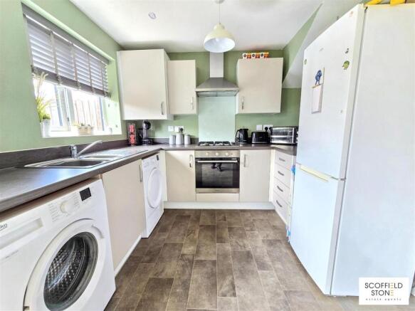 Ashton Drive, Boulton Moor, Derby photo 4