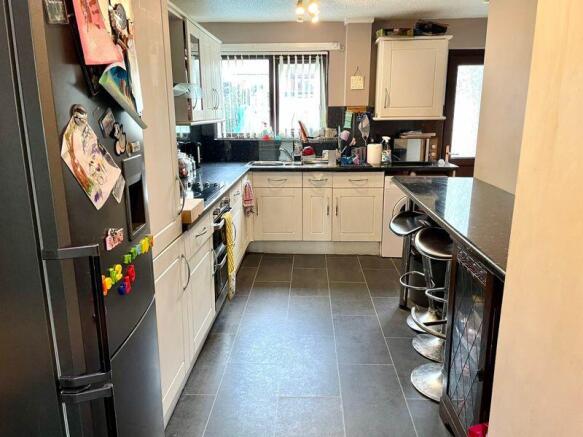 Kitchen/Breakfast Room