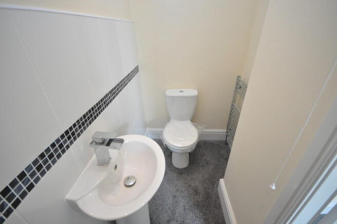 EN-SUITE TO MASTE...