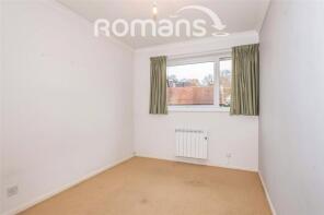 11, Sumner Court, Sumner Road, Farnham GU9 7JX