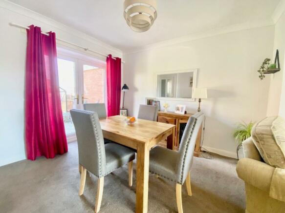 dining room 2.jpg