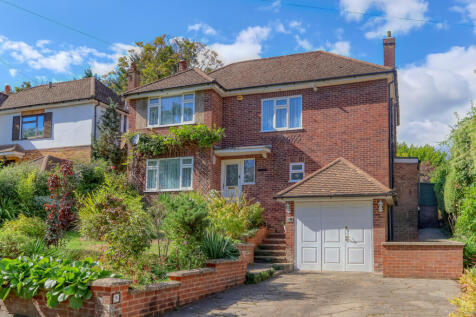 Tennyson Road, High Wycombe, Buckinghamshire, HP11
