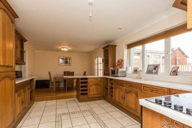 Kitchen Throug...