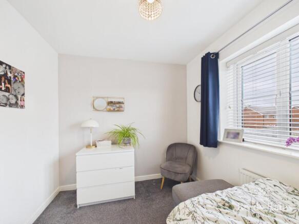 3 bed Semi-Detached for sale Image 11