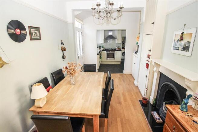 Dining Area.jpg
