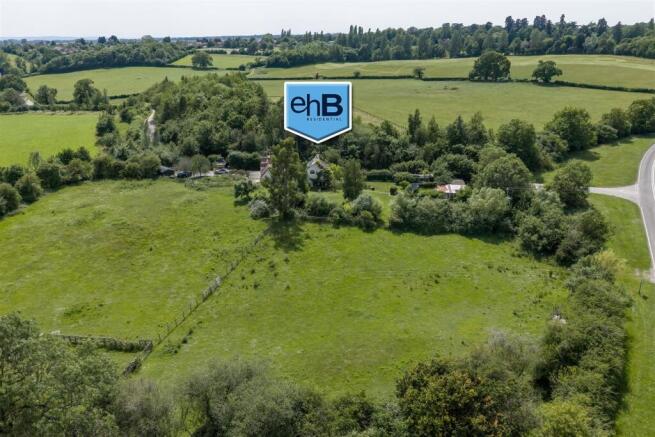 Gardens/amenity/paddock Land